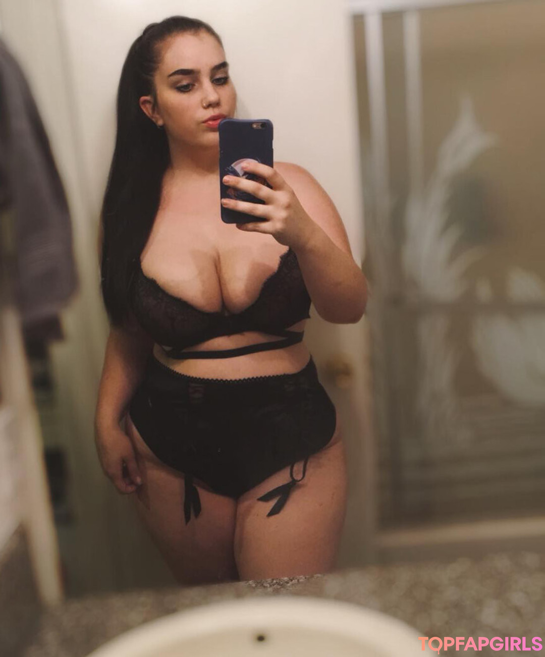 Foto di nudo di fuga di OnlyFans di Nikkimichay #185 Foto di nudo di fuga di OnlyFans di Nikkimichay #185