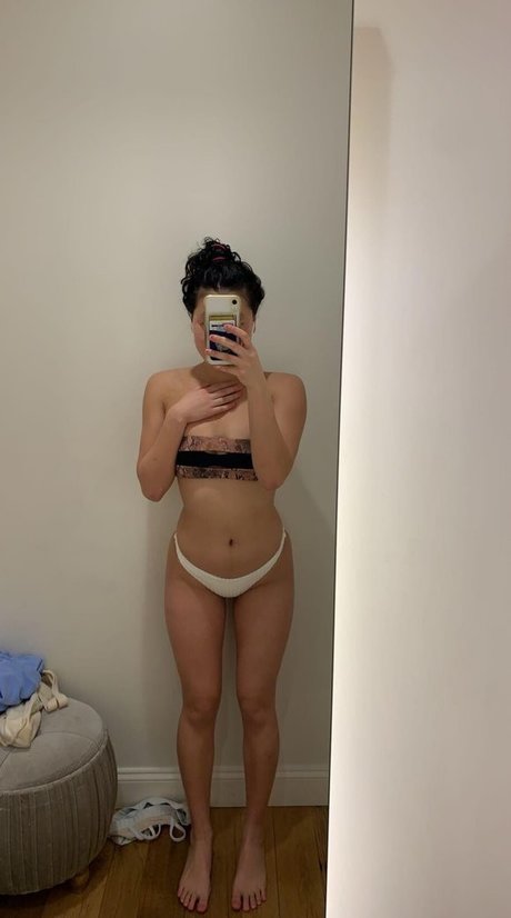 Foto di nudo di fuga di OnlyFans di Alisonl