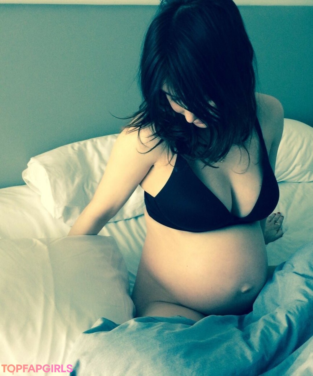 Foto di nudo di fuga di OnlyFans di Carice Van Houten #36 Foto di nudo di fuga di OnlyFans di Carice Van Houten #36