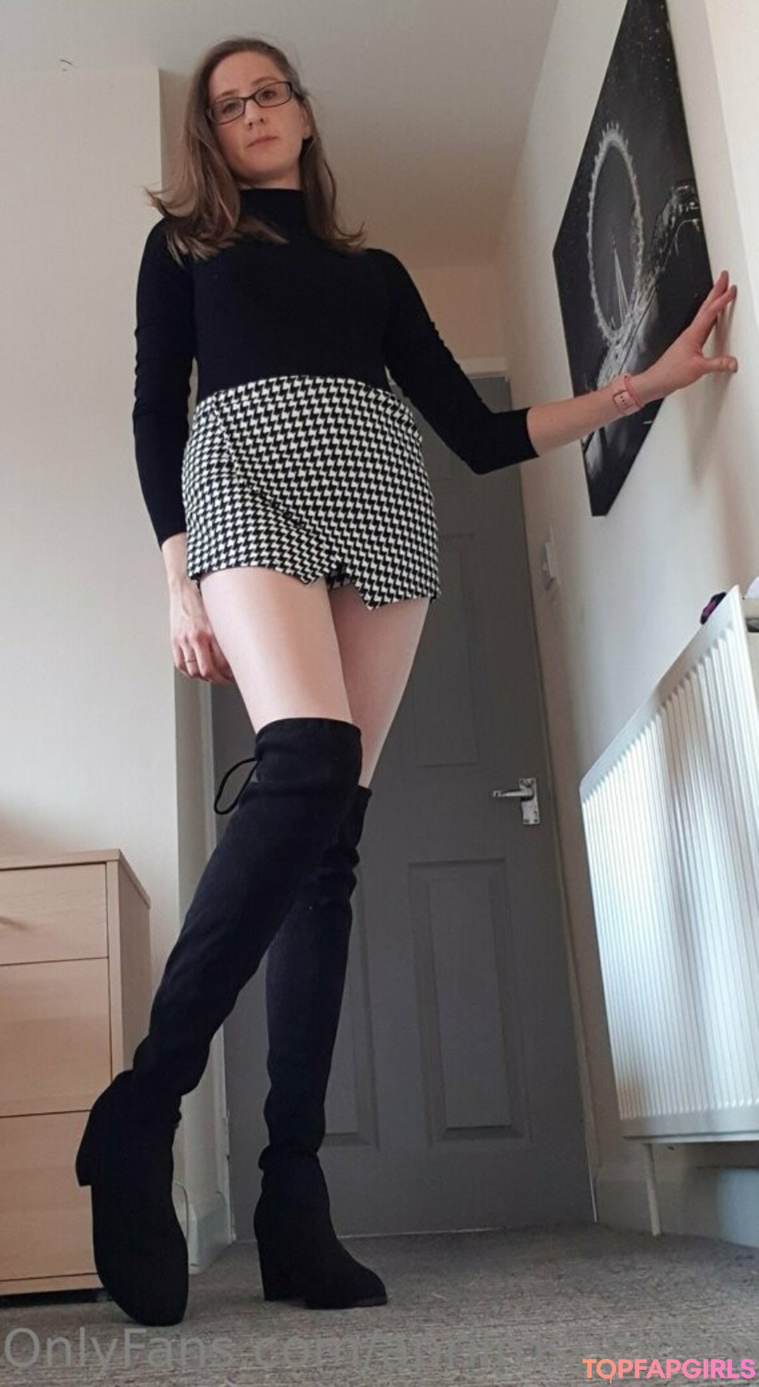 Foto di nudo di fuga di OnlyFans di Aprilrosejonesxfree #14 Foto di nudo di fuga di OnlyFans di Aprilrosejonesxfree #14