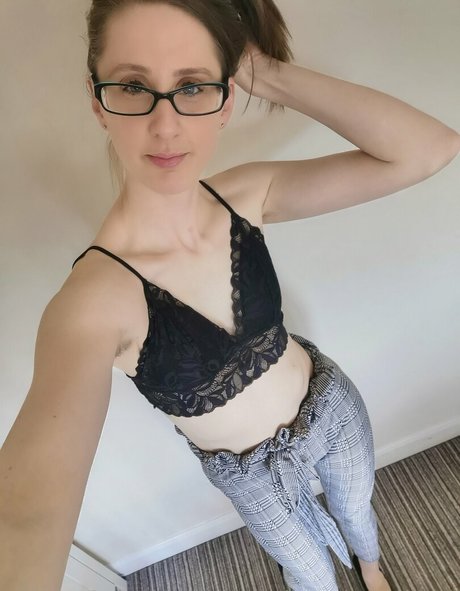Aprilrosejonesxfree