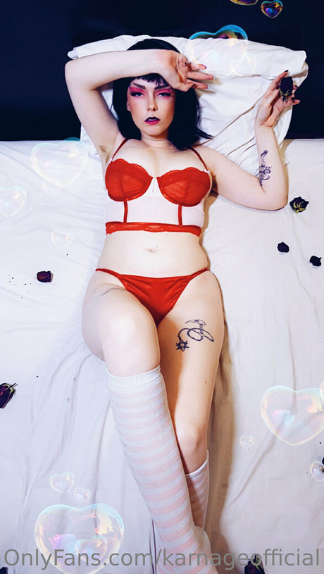 Foto di nudo di fuga di OnlyFans di Karnageofficial