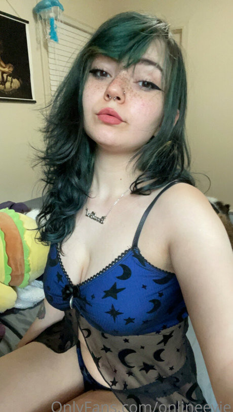 Foto di nudo di fuga di OnlyFans di Onlineevie