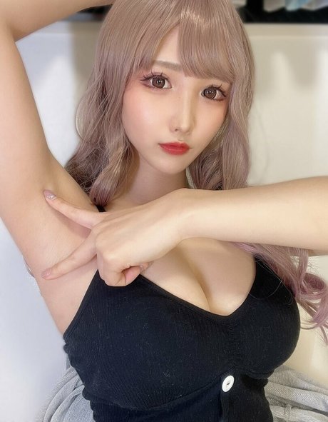 Foto di nudo di fuga di OnlyFans di Karinchama
