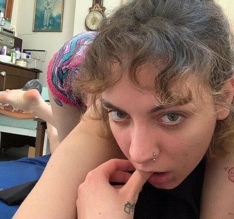 Foto di nudo di fuga di OnlyFans di Aiyshe