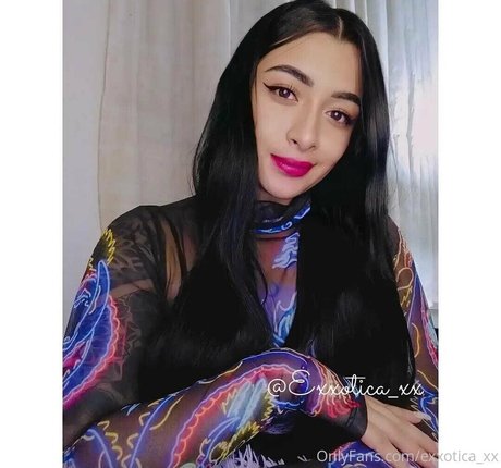 Foto di nudo di fuga di OnlyFans di Exxoticaxx