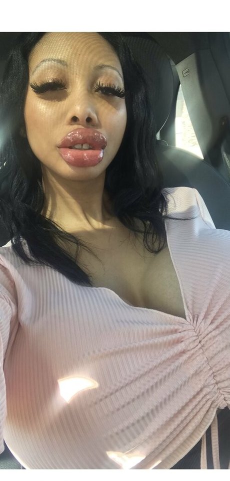Foto di nudo di fuga di OnlyFans di Realrubysunset