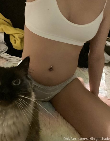 Foto di nudo di fuga di OnlyFans di Sakiinightshade