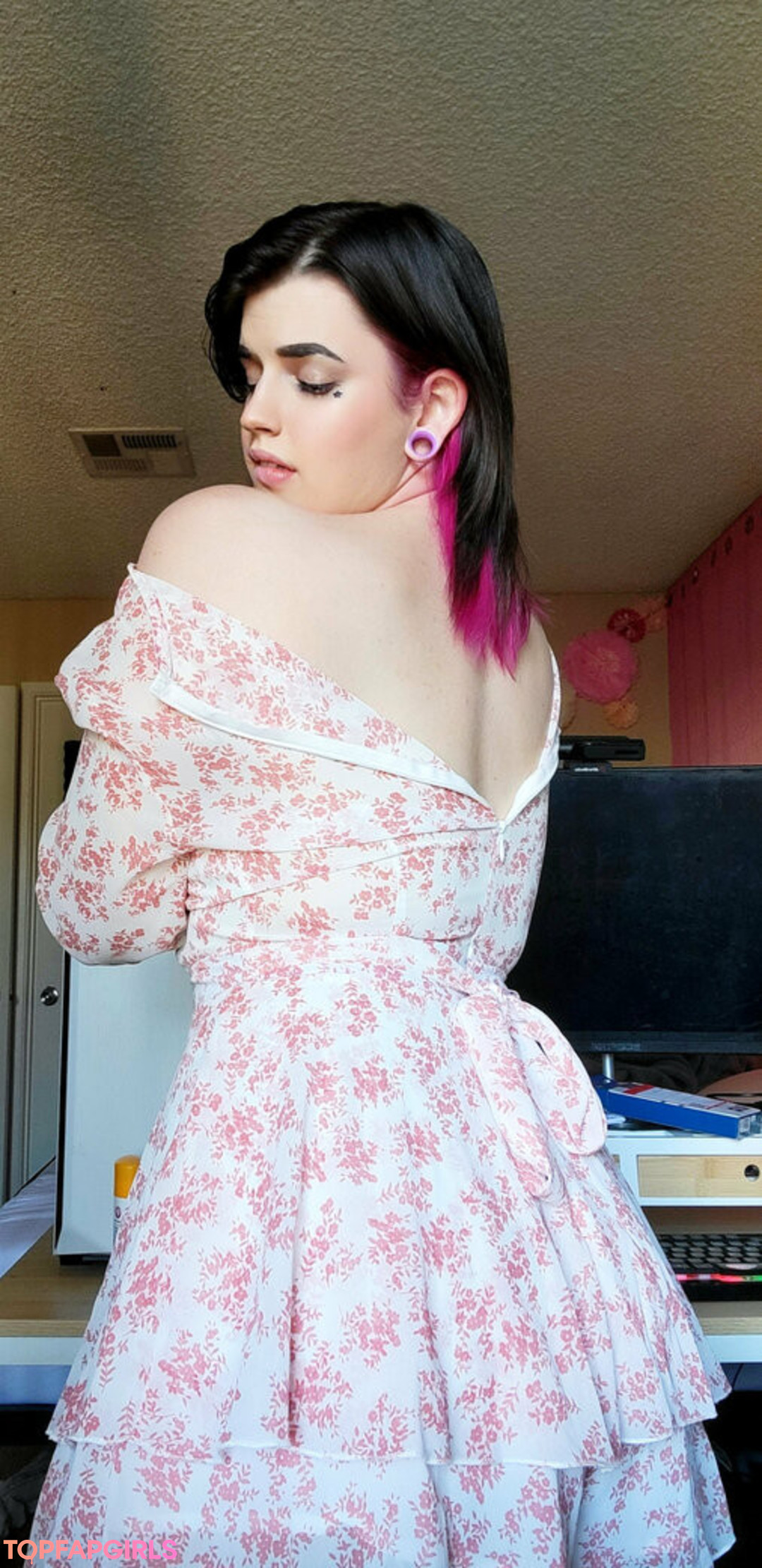Foto di nudo di fuga di OnlyFans di Blissfulflower #78 Foto di nudo di fuga di OnlyFans di Blissfulflower #78