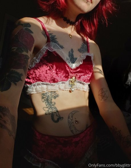Foto di nudo di fuga di OnlyFans di Onlyfaery