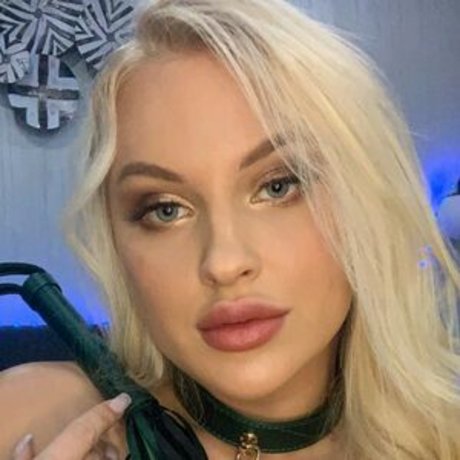 Jana_blondie_19