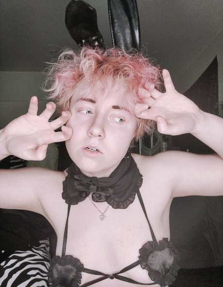 Foto di nudo di fuga di OnlyFans di Baibeloved