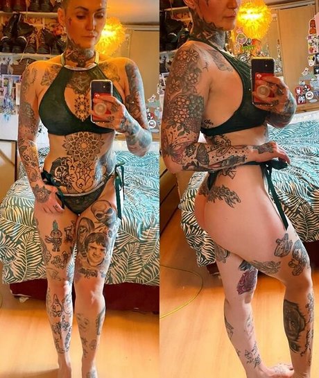 Foto di nudo di fuga di OnlyFans di Hettiecakes