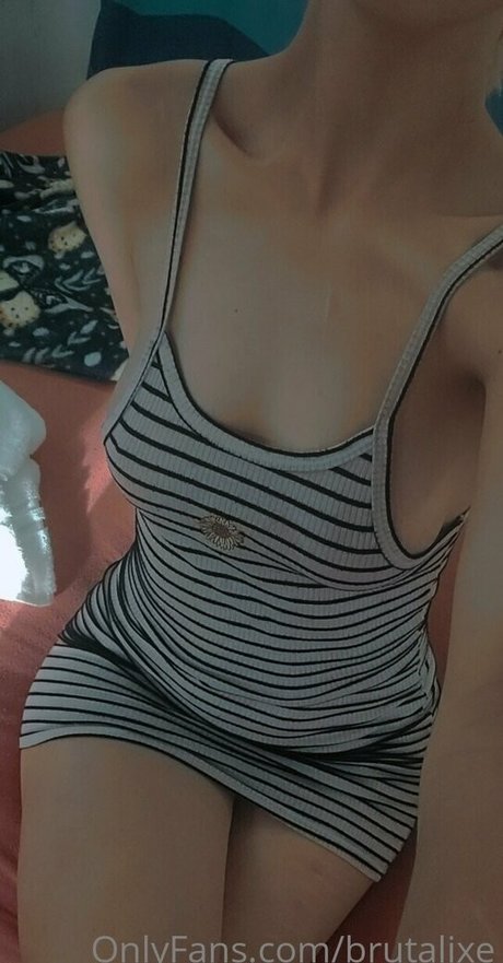 Foto di nudo di fuga di OnlyFans di Brutalixe