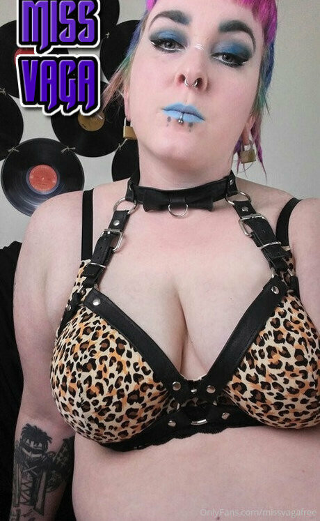 Foto di nudo di fuga di OnlyFans di Punkfarts