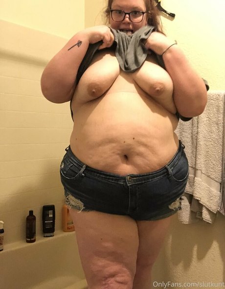 Foto di nudo di fuga di OnlyFans di Slutkunt