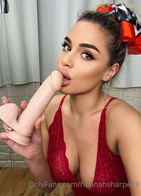 Hannahsharpe18