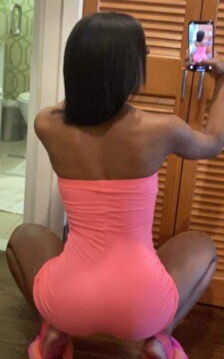 Foto di nudo di fuga di OnlyFans di Onlysstripper