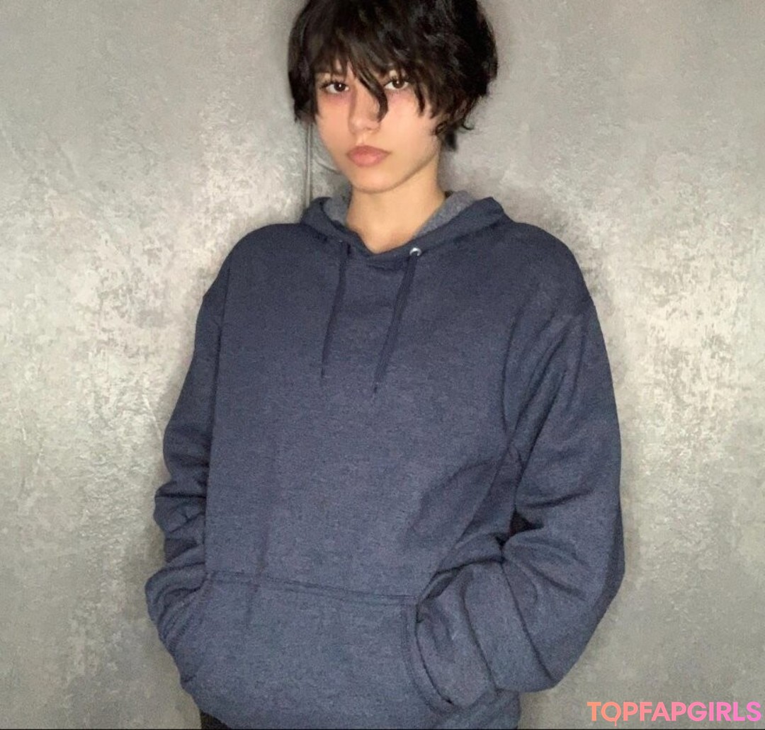 Foto di nudo di fuga di OnlyFans di Forgottenlovechild #10 Foto di nudo di fuga di OnlyFans di Forgottenlovechild #10