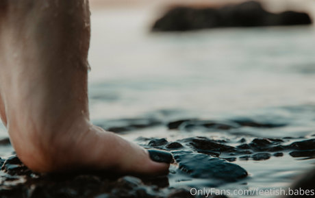 Foto di nudo di fuga di OnlyFans di Feetishbabes