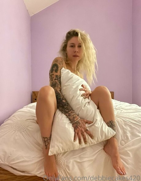 Foto di nudo di fuga di OnlyFans di Debbiecakes420