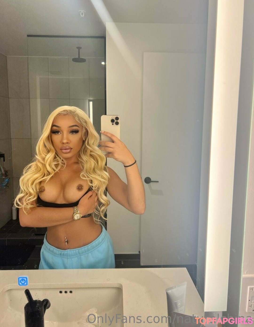 Foto di nudo di fuga di OnlyFans di Bubble Booty #1035