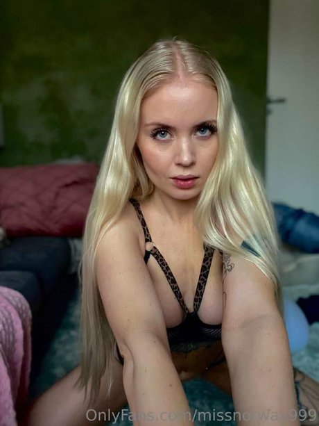 Foto di nudo di fuga di OnlyFans di Miss Norway