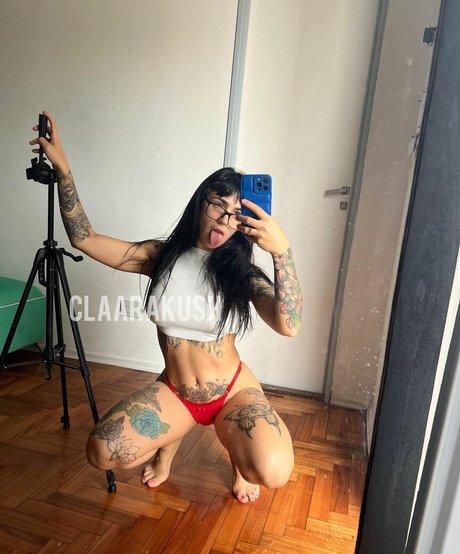 Foto di nudo di fuga di OnlyFans di Clara Kush