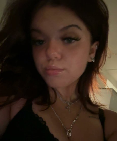 Foto di nudo di fuga di OnlyFans di Cassie