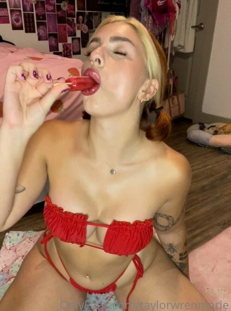 Taylorwrenmarie