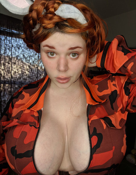 Foto di nudo di fuga di OnlyFans di Penny Underbust