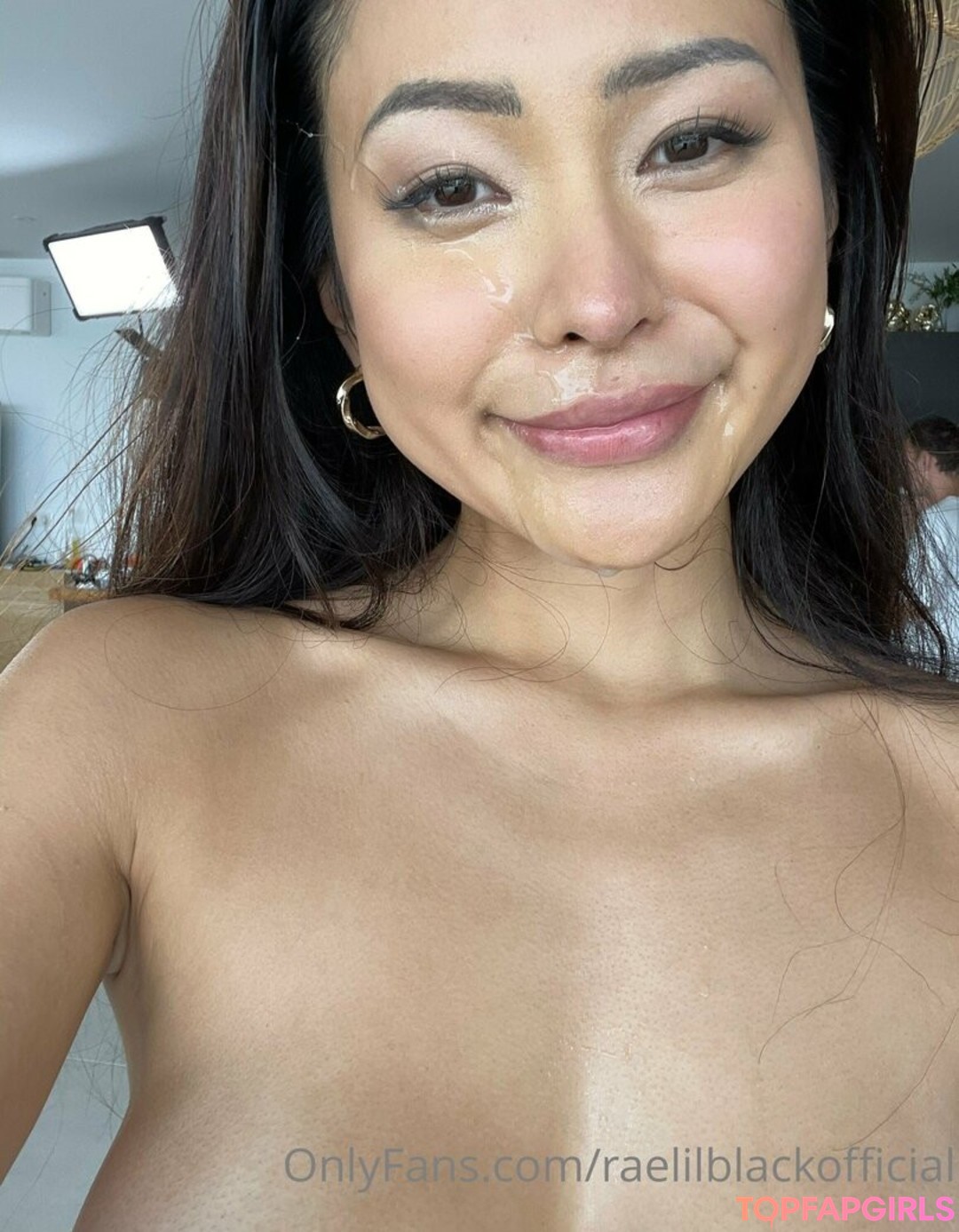 Foto di nudo di fuga di OnlyFans di Raelilblack #1021