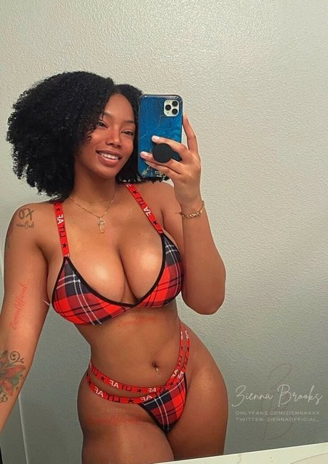 Ziennaxxx