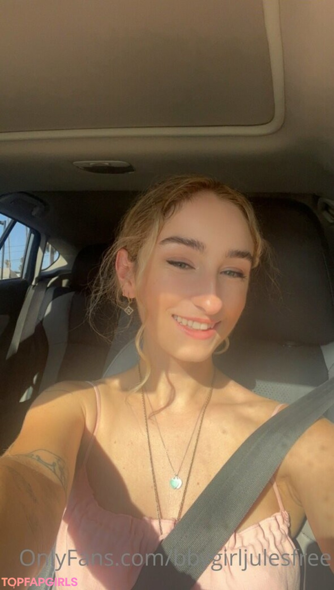 Foto di nudo di fuga di OnlyFans di Bbygirljulesfree #9 Foto di nudo di fuga di OnlyFans di Bbygirljulesfree #9