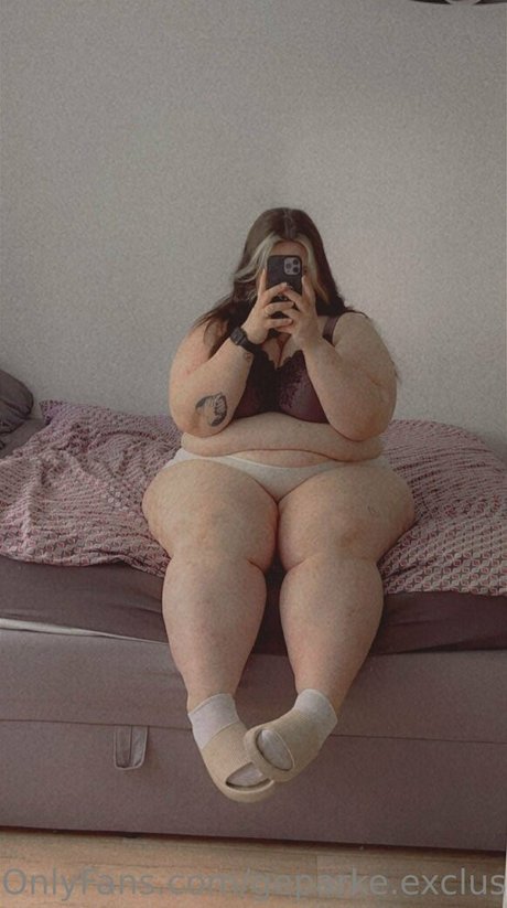 Foto di nudo di fuga di OnlyFans di Perlaexclusive