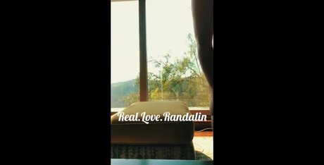 Foto di nudo di fuga di OnlyFans di Itsrandalin