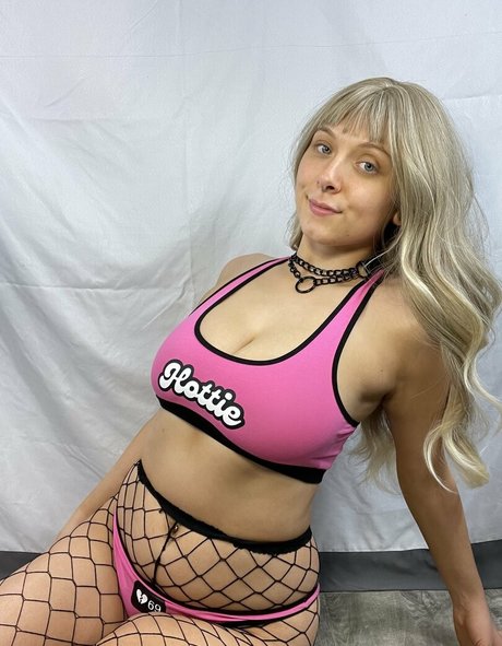Foto di nudo di fuga di OnlyFans di Thickibellafree