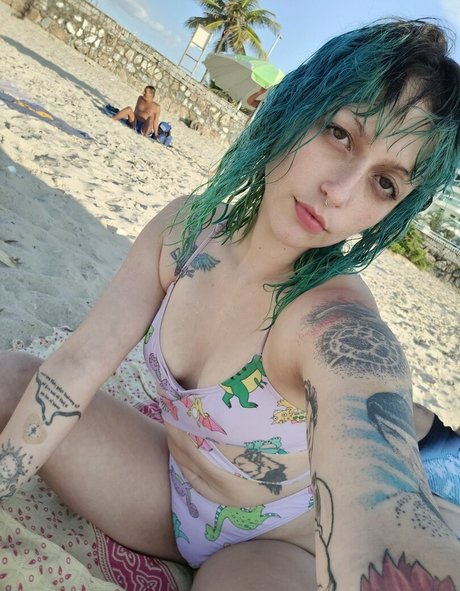 Foto di nudo di fuga di OnlyFans di Yuma2077