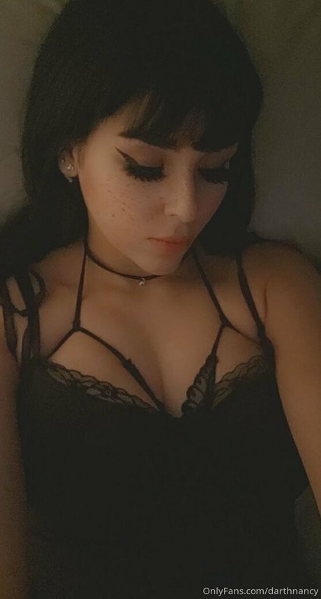 Foto di nudo di fuga di OnlyFans di Darthnancy