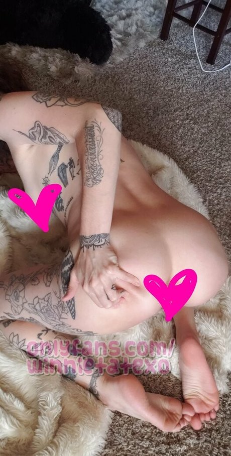Foto di nudo di fuga di OnlyFans di Winnietatefree