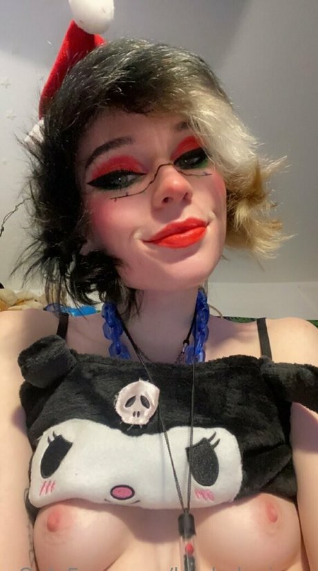 Foto di nudo di fuga di OnlyFans di Kaylalavigne