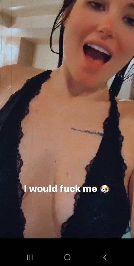 Foto di nudo di fuga di OnlyFans di Selena Usaf Babe