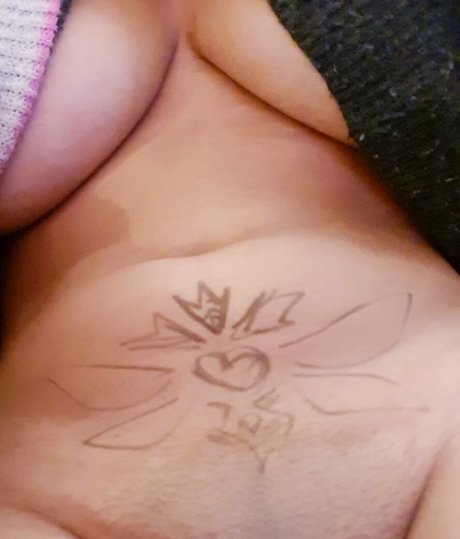 Foto di nudo di fuga di OnlyFans di Yazzkull