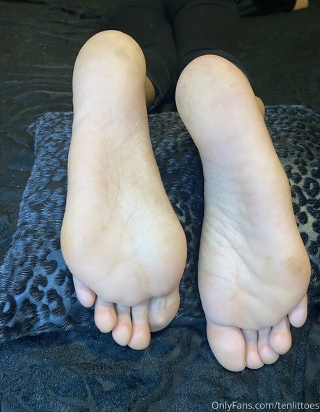 Foto di nudo di fuga di OnlyFans di Tenlittoes