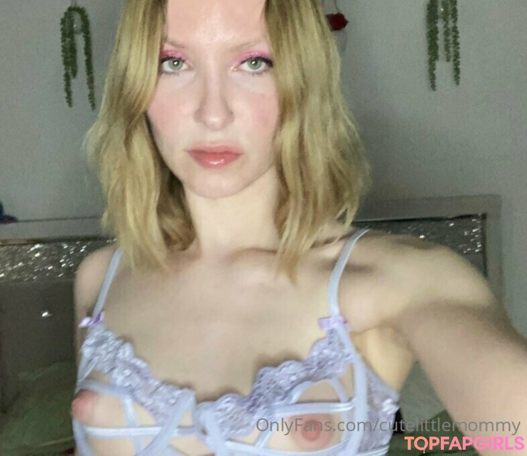 Foto di nudo di fuga di OnlyFans di Cutelittlemommy #6 Foto di nudo di fuga di OnlyFans di Cutelittlemommy #6