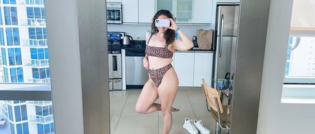 Foto di nudo di fuga di OnlyFans di Ellesfreepage