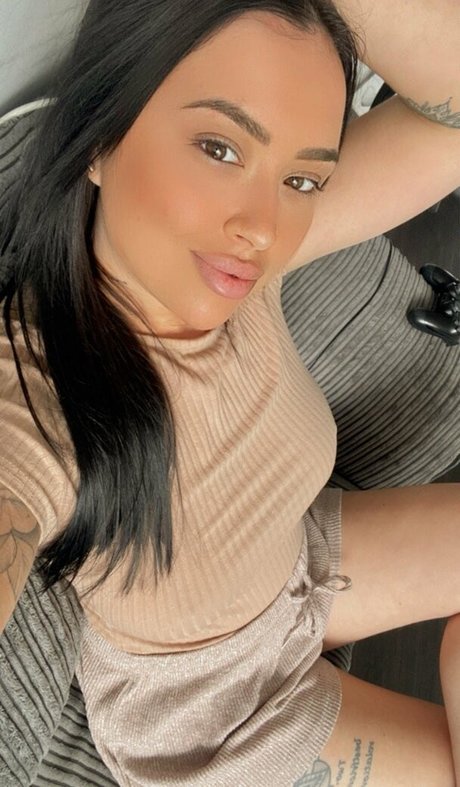 Foto di nudo di fuga di OnlyFans di Xrp Queen