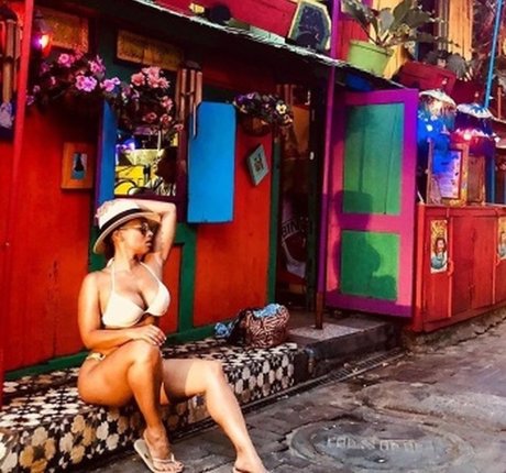 Foto di nudo di fuga di OnlyFans di Melyssa Ford