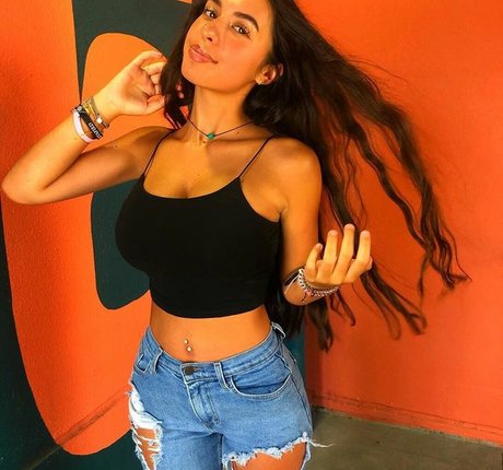 Jasmin G