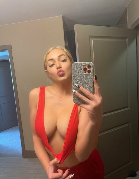 Foto di nudo di fuga di OnlyFans di Courtneytailorvip